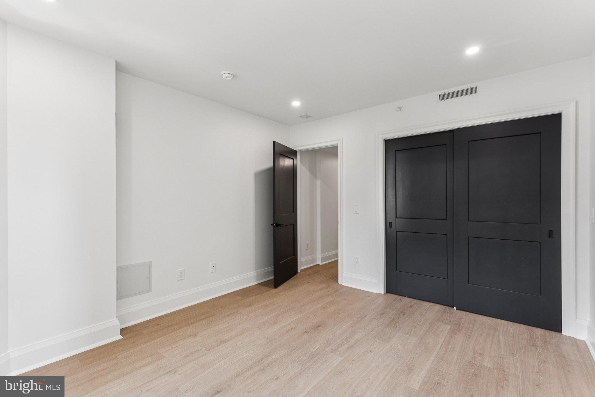 RITTENHOUSE SQUARE - Residential Lease