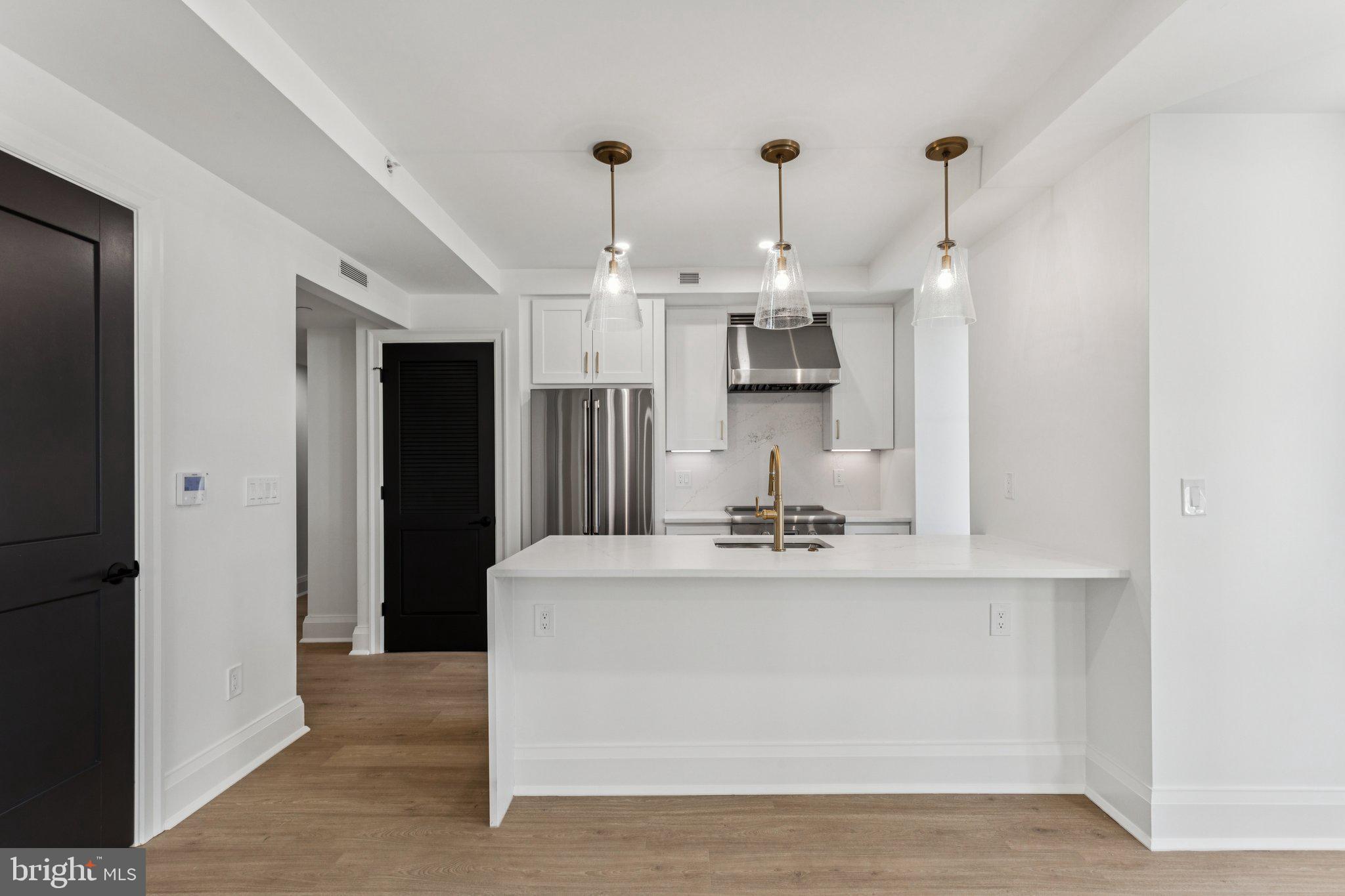 RITTENHOUSE SQUARE - Residential Lease