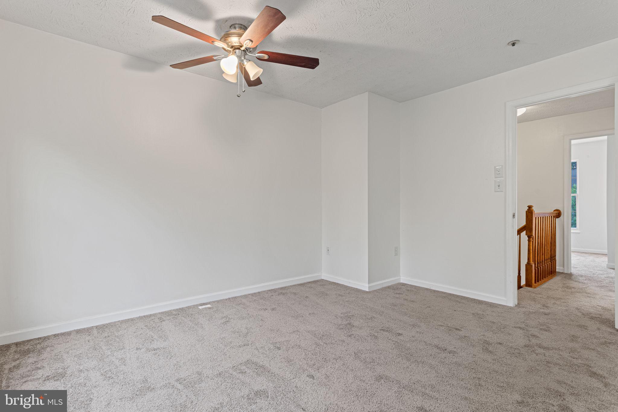 FOX CHASE - Residential