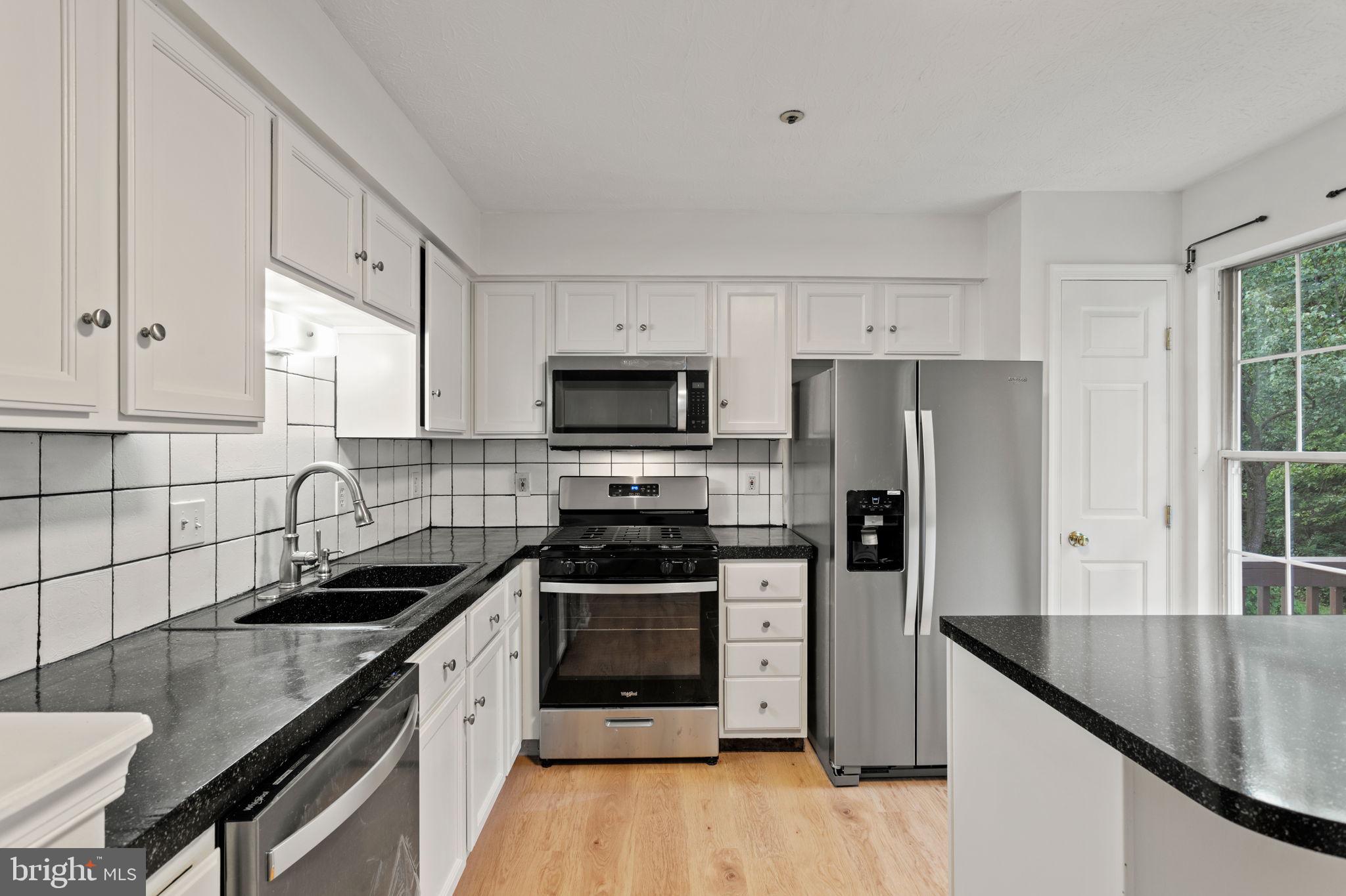 FOX CHASE - Residential