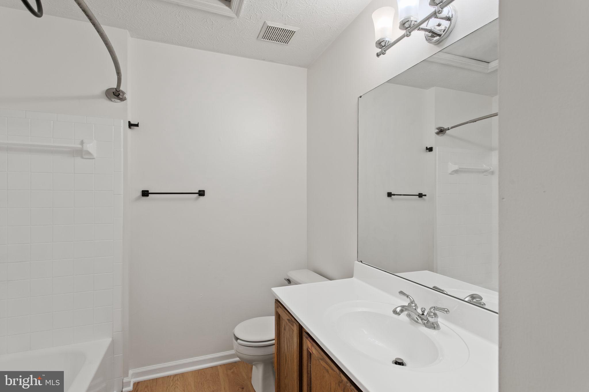 FOX CHASE - Residential