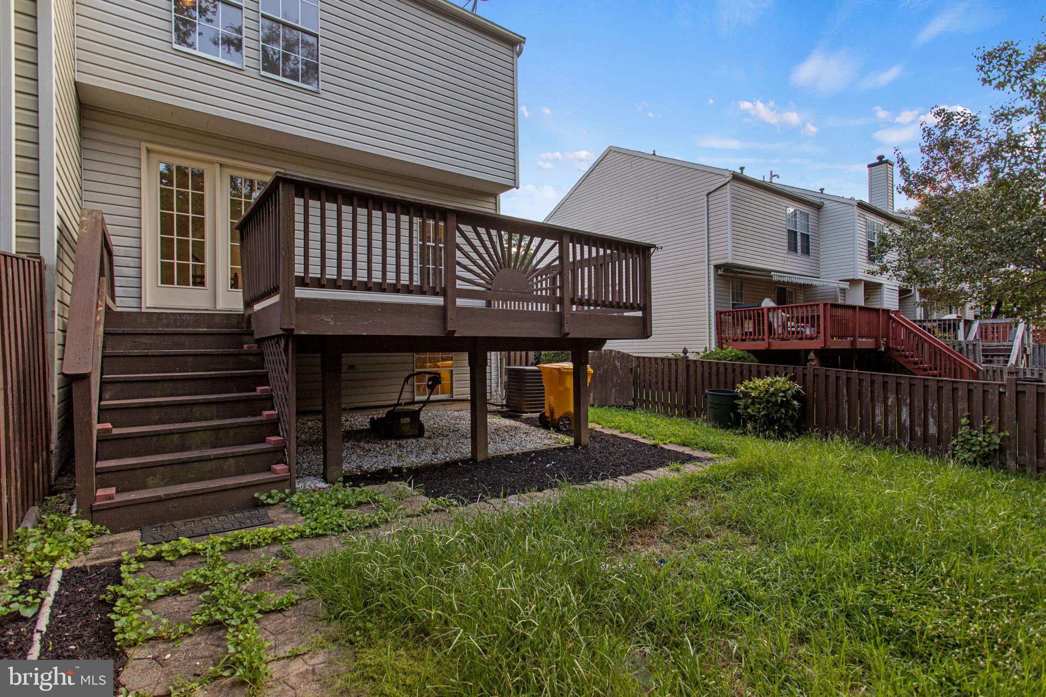 FOX CHASE - Residential