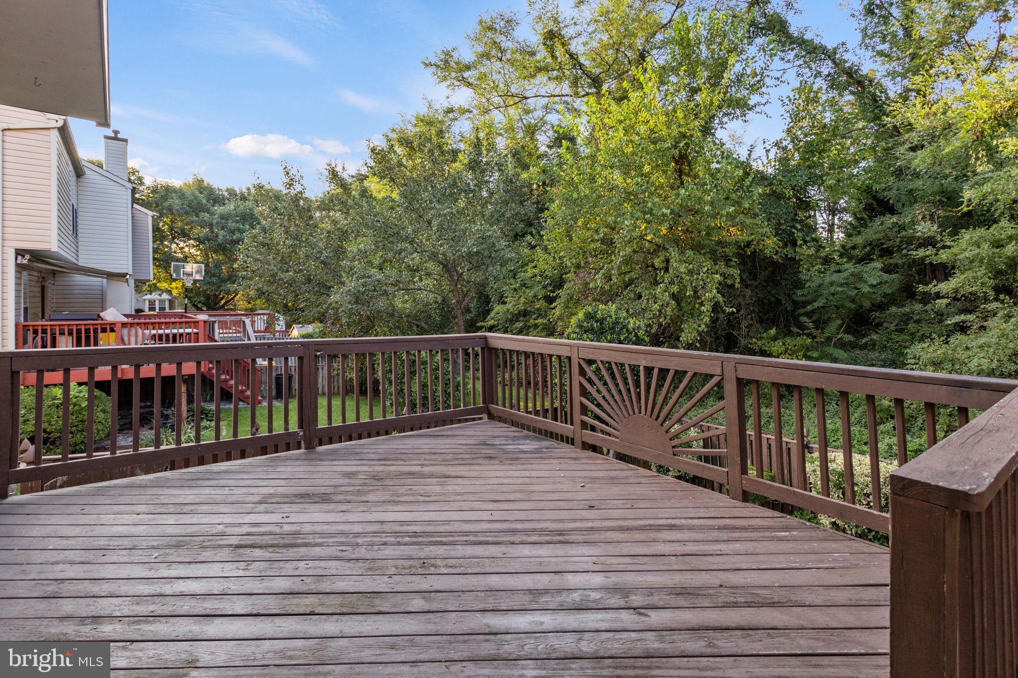 FOX CHASE - Residential