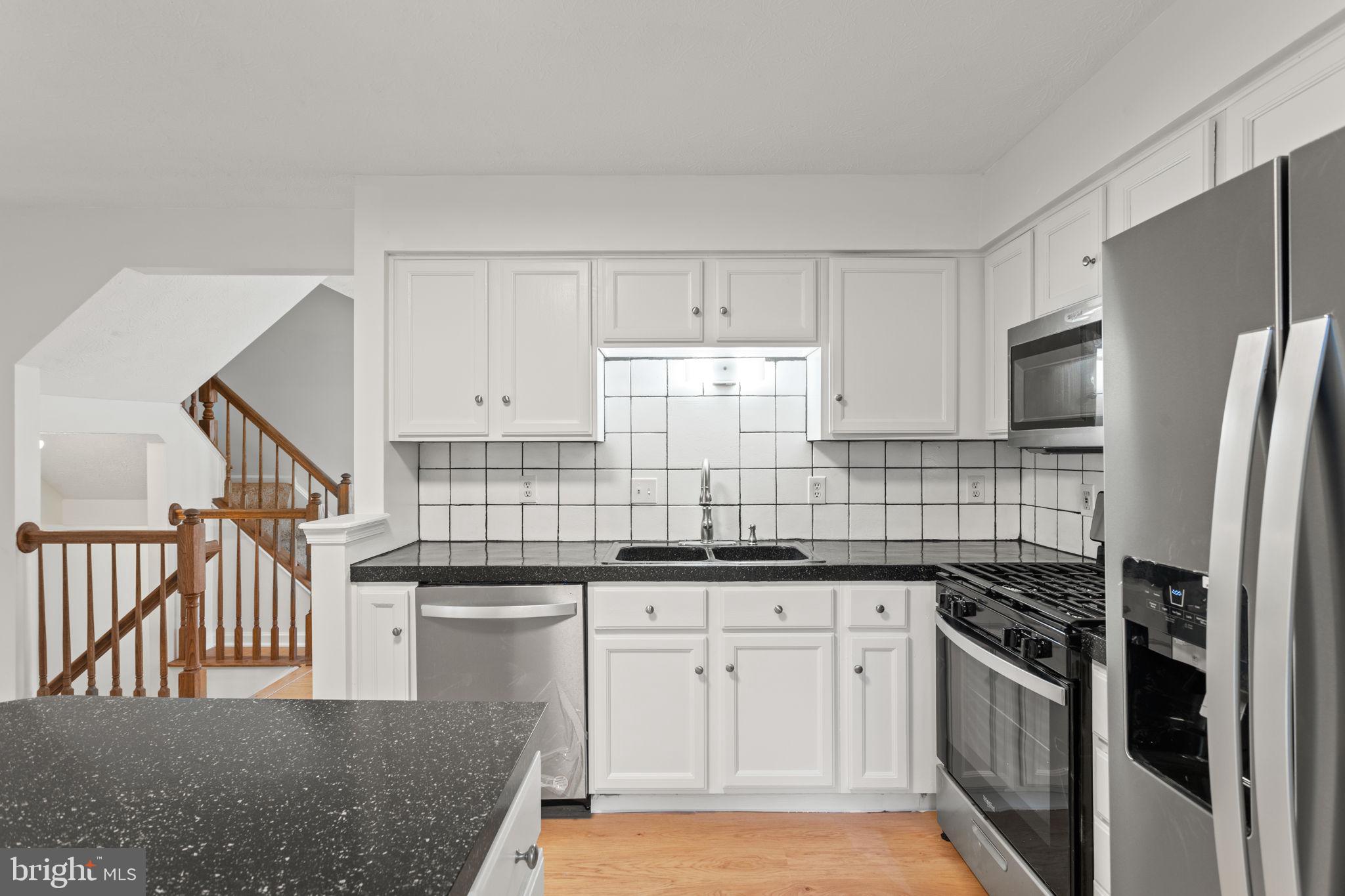 FOX CHASE - Residential