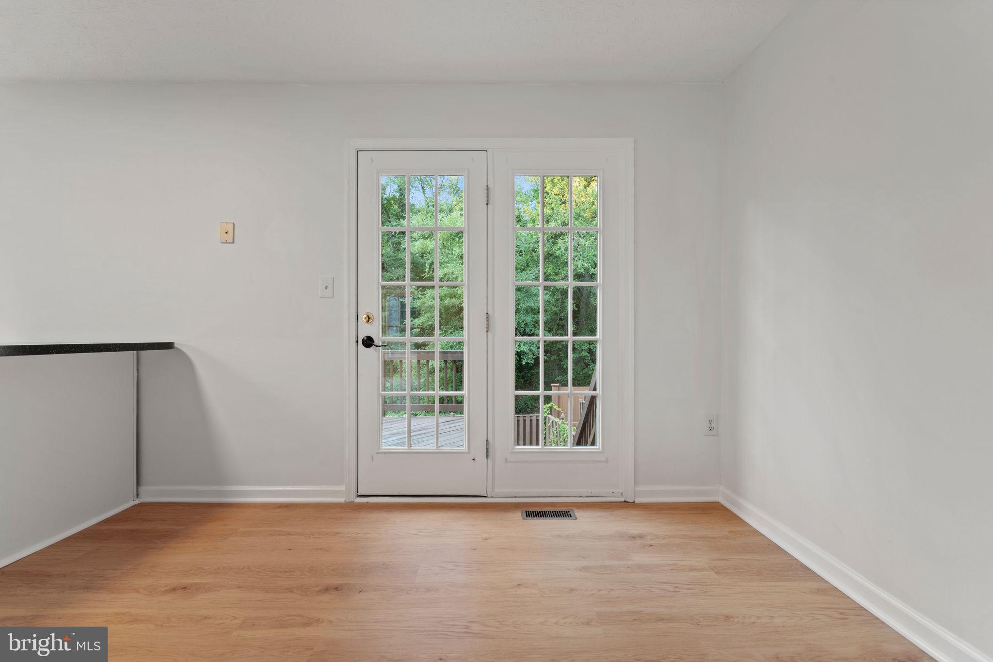 FOX CHASE - Residential