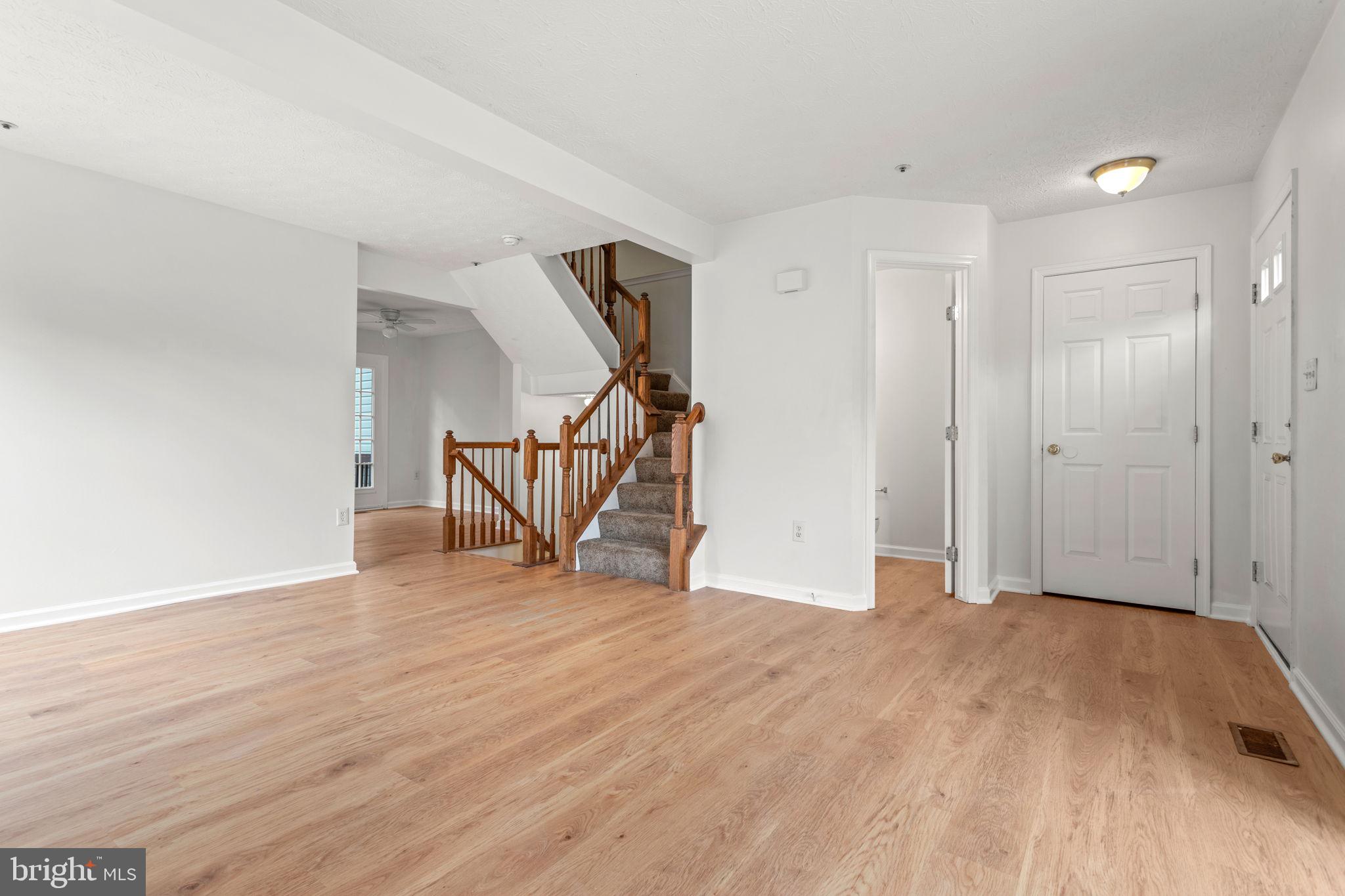 FOX CHASE - Residential