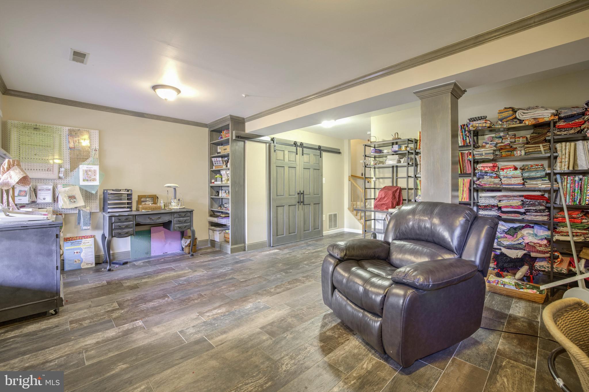 CLOVERLEAF - Residential