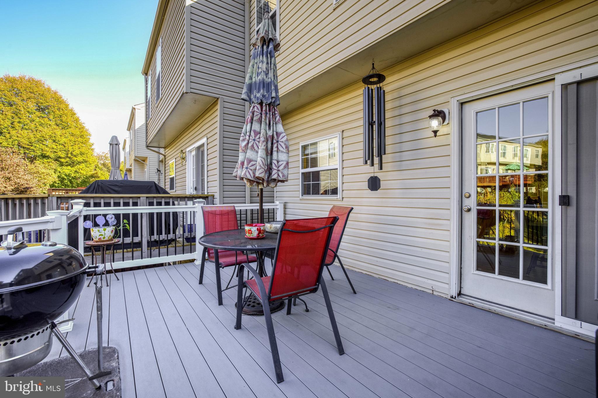 CLOVERLEAF - Residential