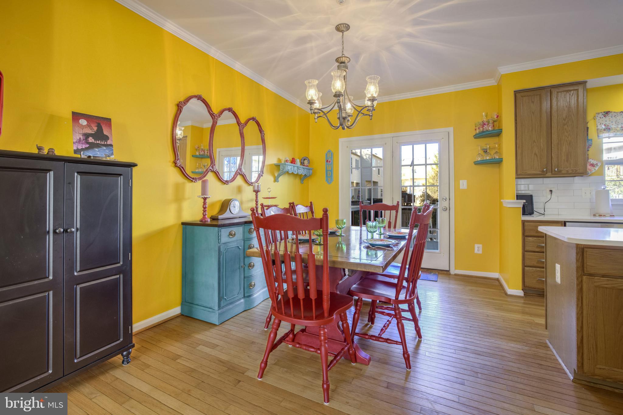 CLOVERLEAF - Residential