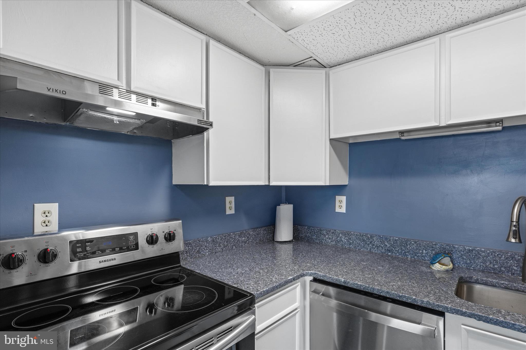 GULLWAY VILLA - Residential