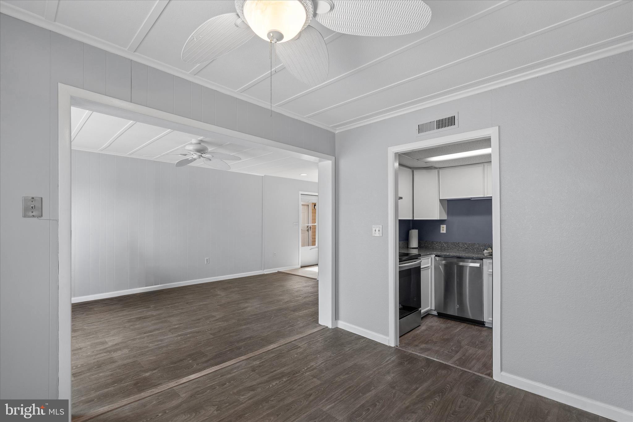 GULLWAY VILLA - Residential