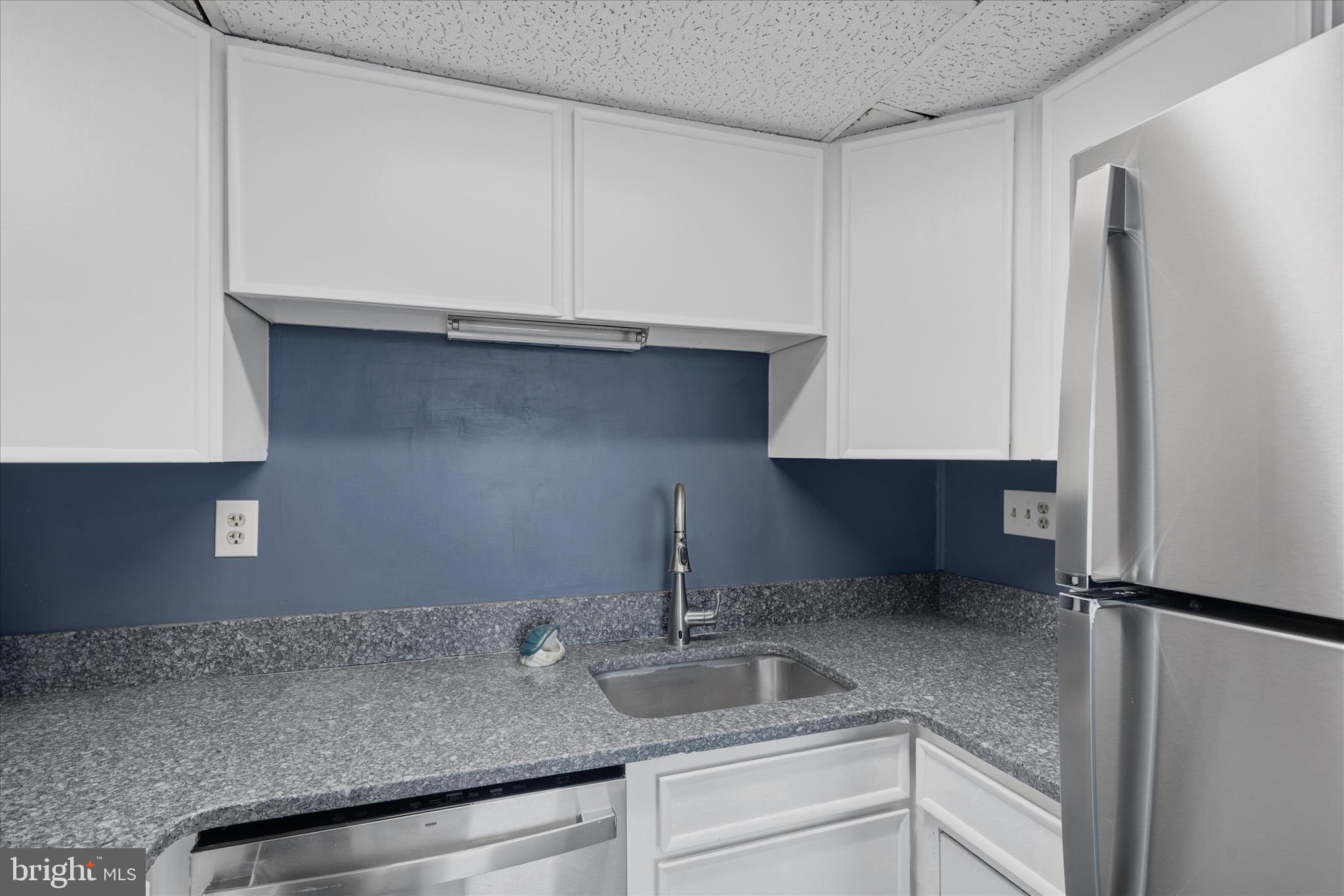 GULLWAY VILLA - Residential