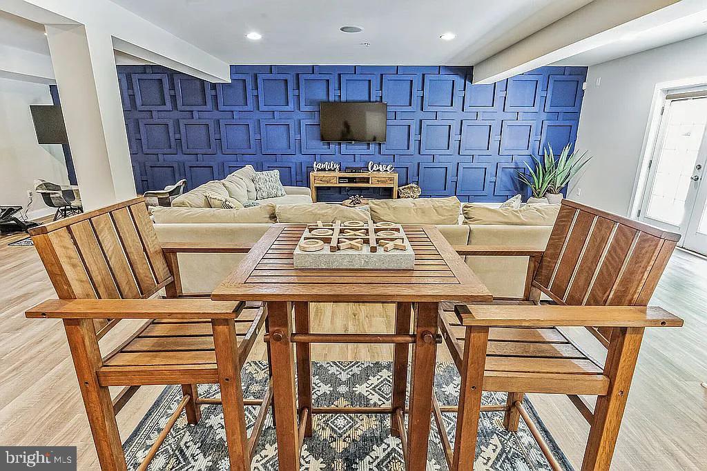 SPRING VALLEY ESTATES - Residential