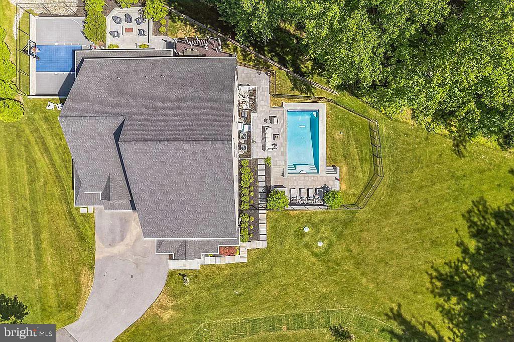 SPRING VALLEY ESTATES - Residential