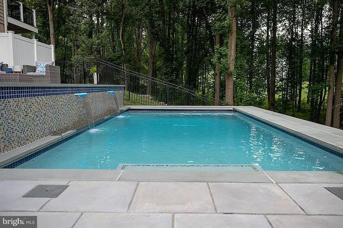 SPRING VALLEY ESTATES - Residential