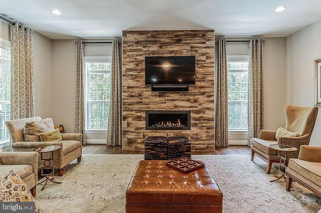 SPRING VALLEY ESTATES - Residential