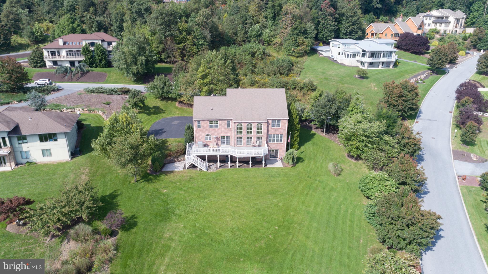 RIVER BEND - Residential