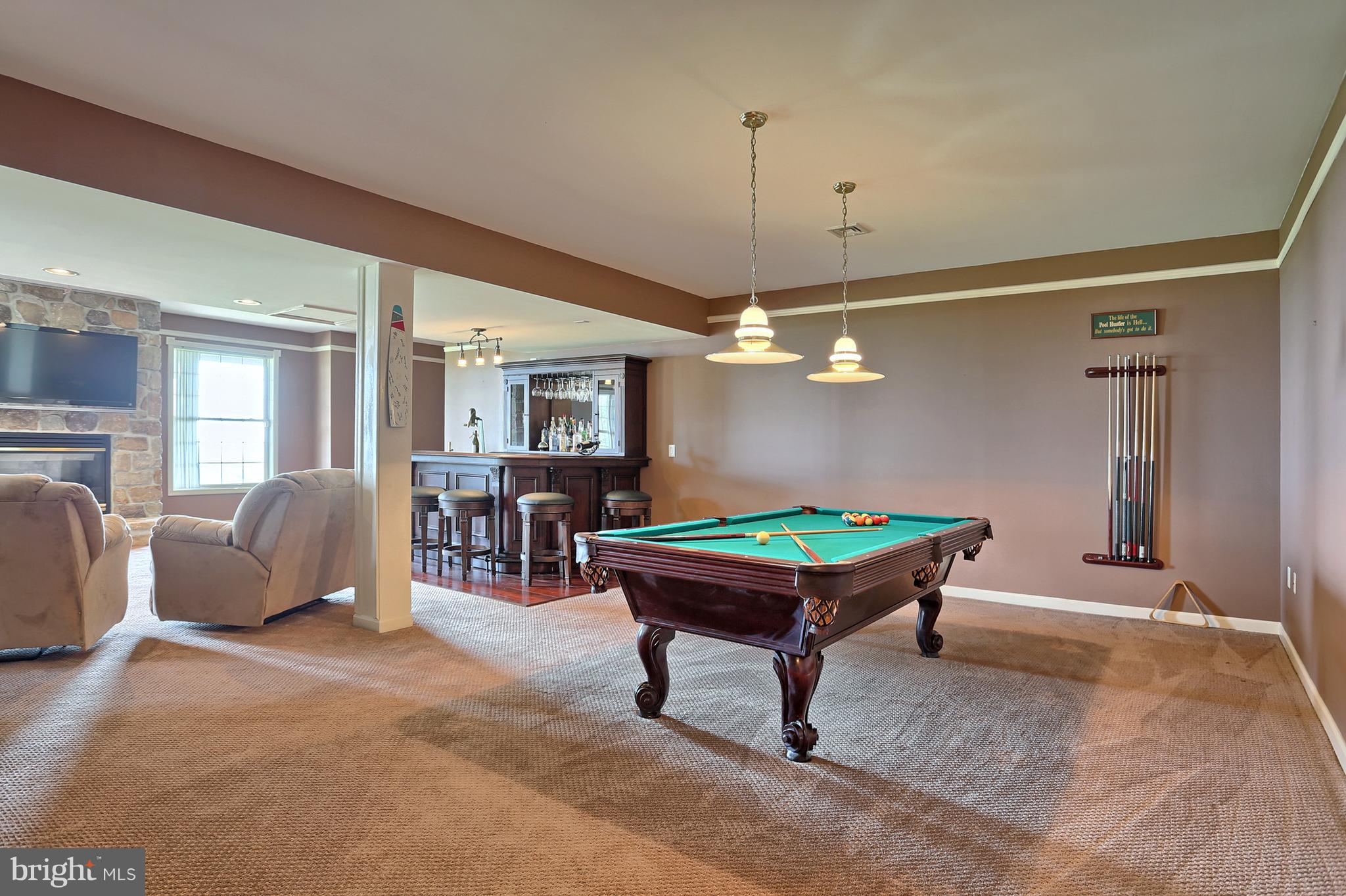RIVER BEND - Residential