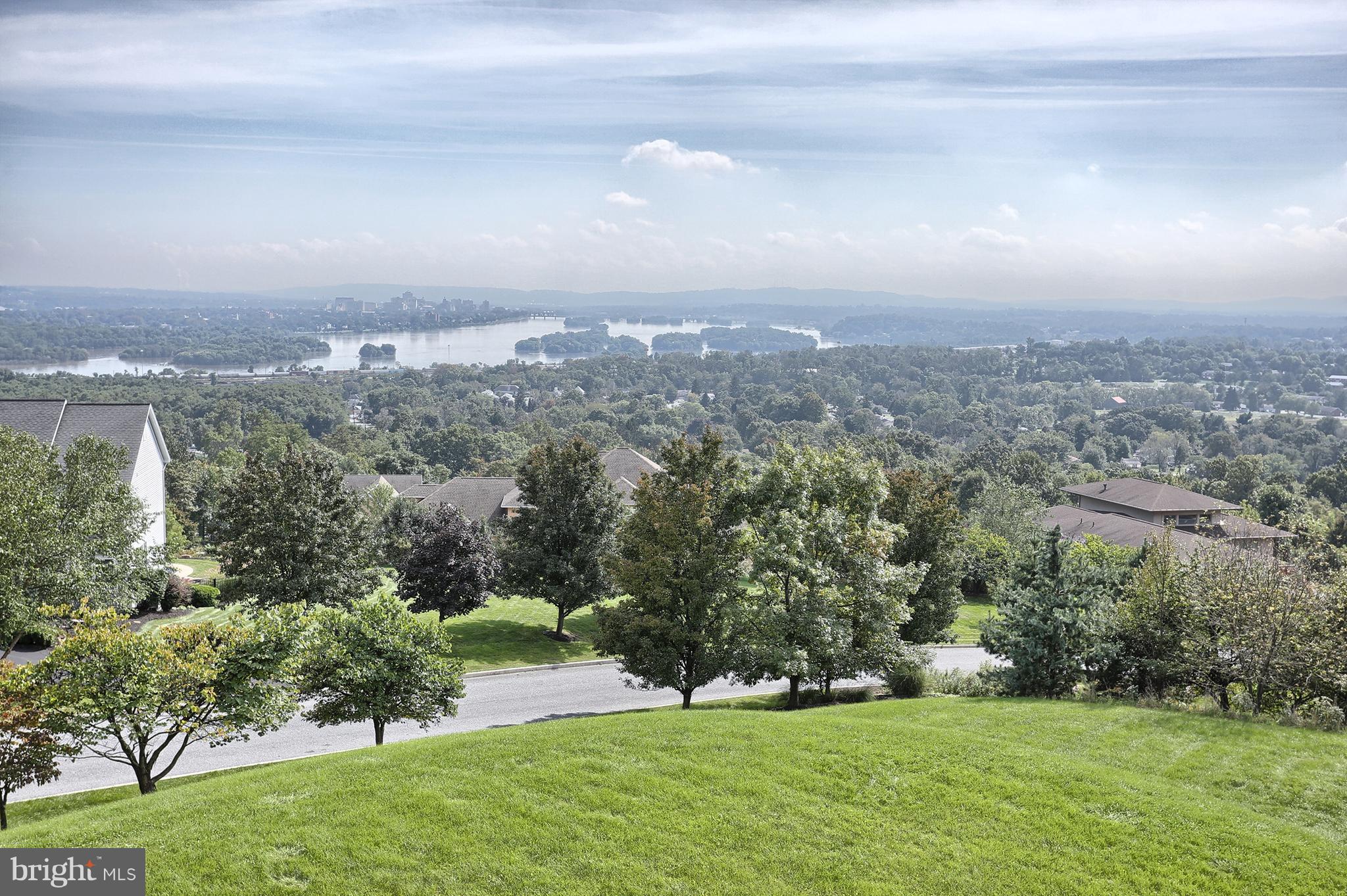 RIVER BEND - Residential