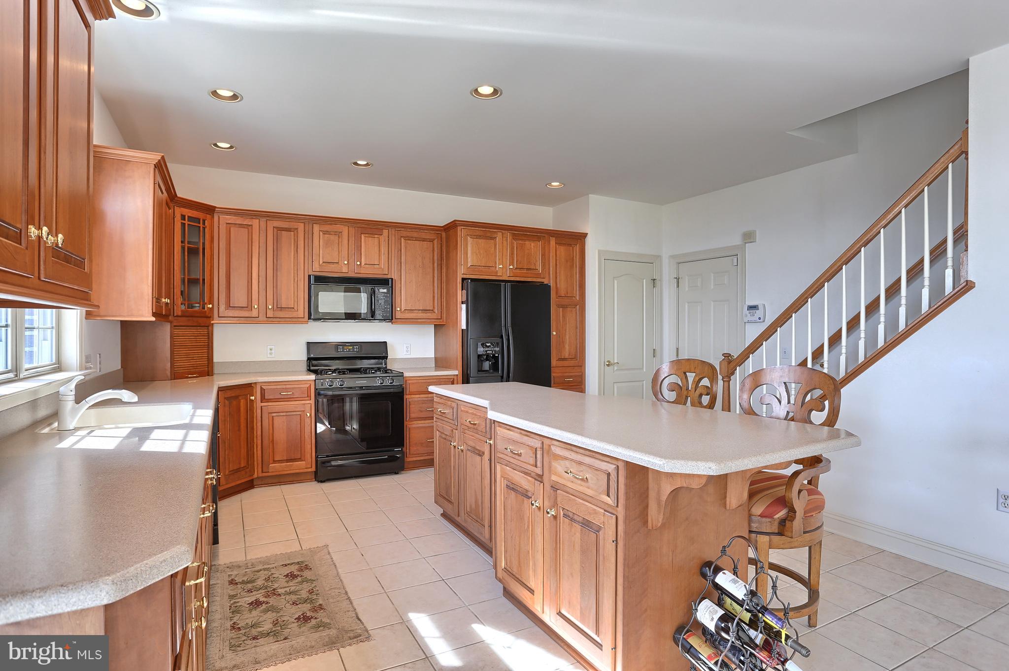 RIVER BEND - Residential