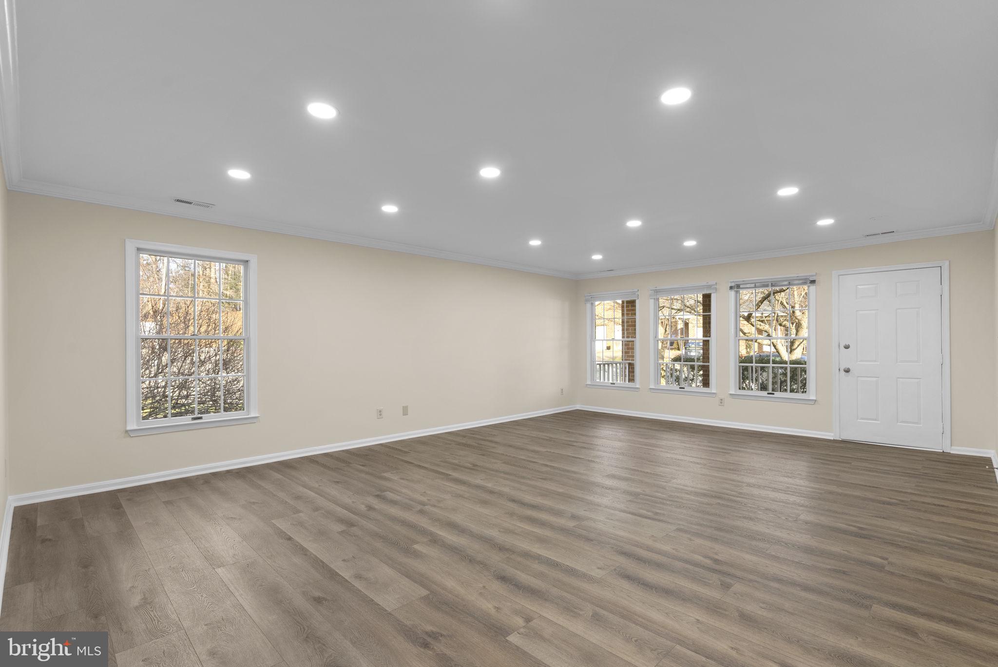 HERITAGE HARBOUR - Residential