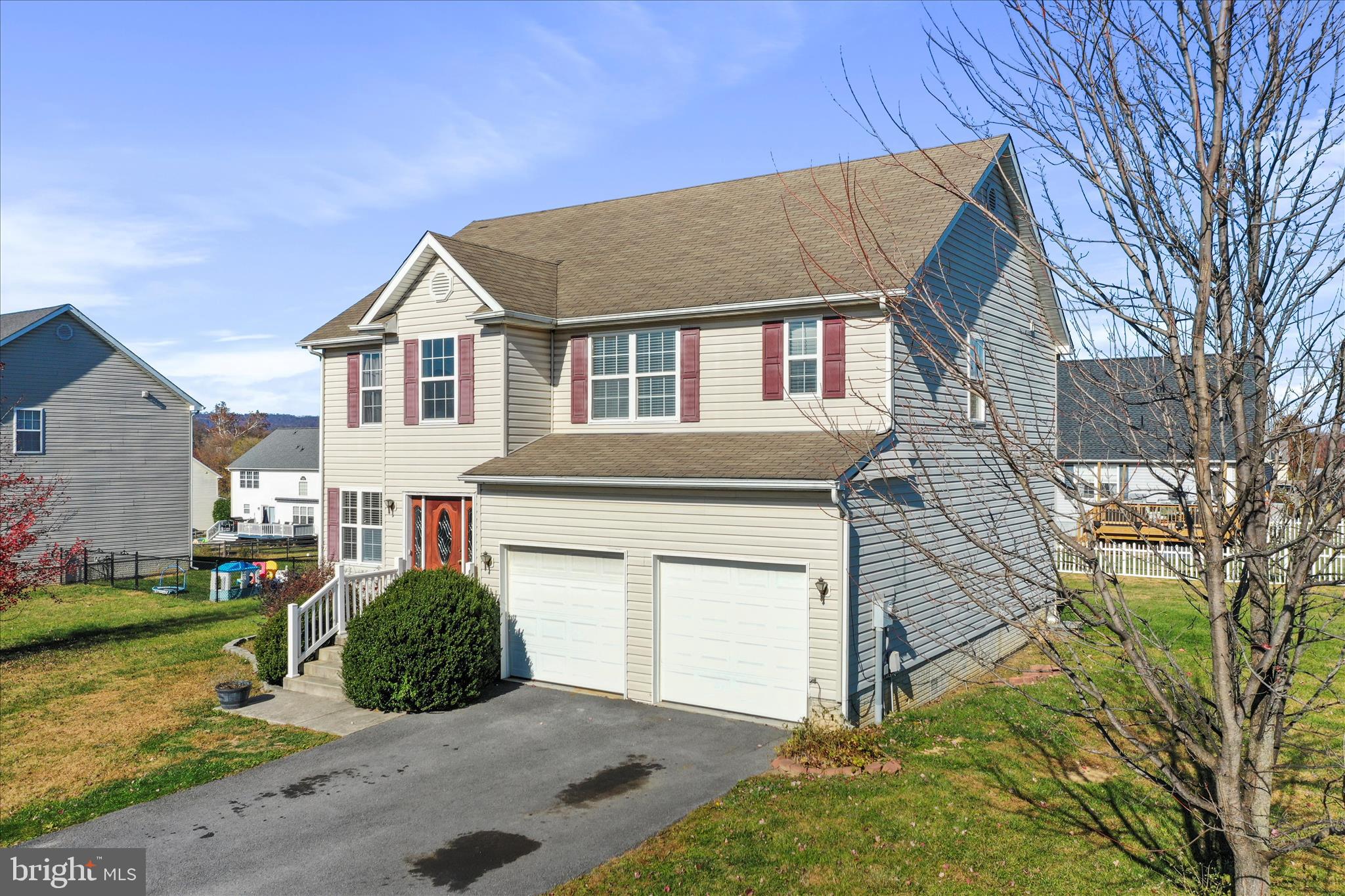 SUMMER HILL - Residential