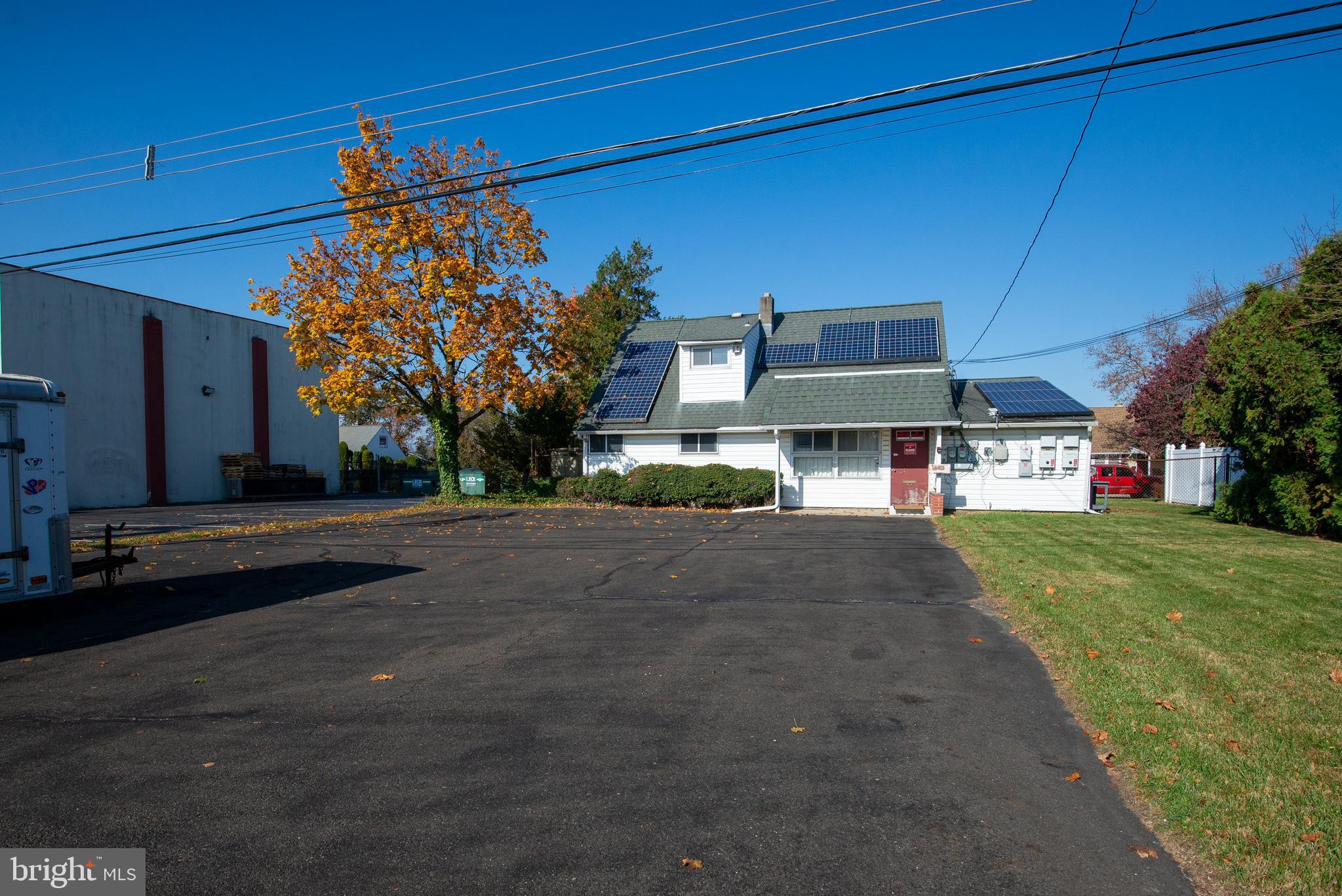 QUINCY HOLLOW - Residential