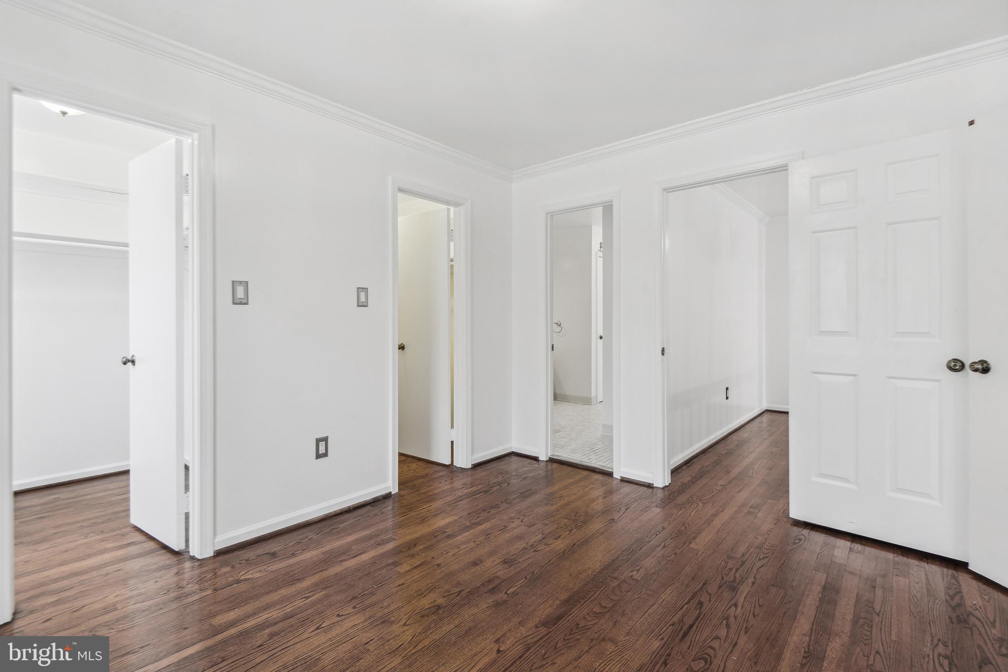 CEDARS OF MC LEAN - Residential