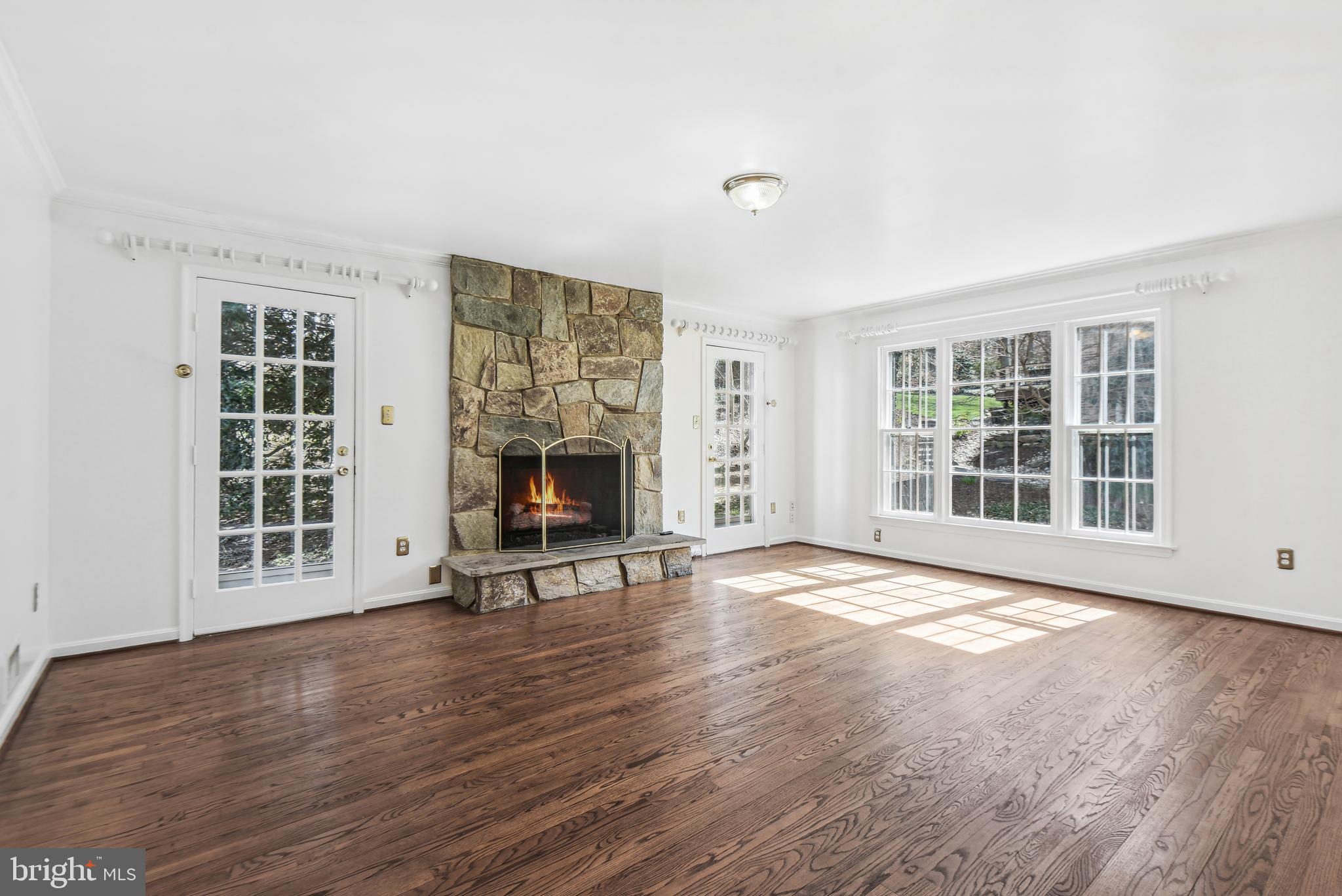 CEDARS OF MC LEAN - Residential