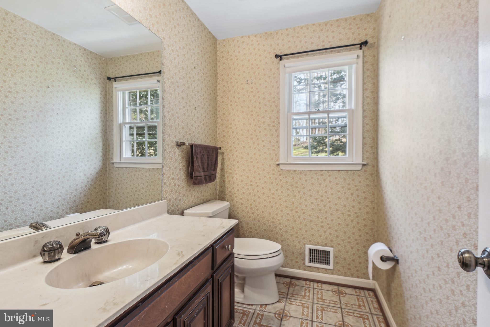 CEDARS OF MC LEAN - Residential