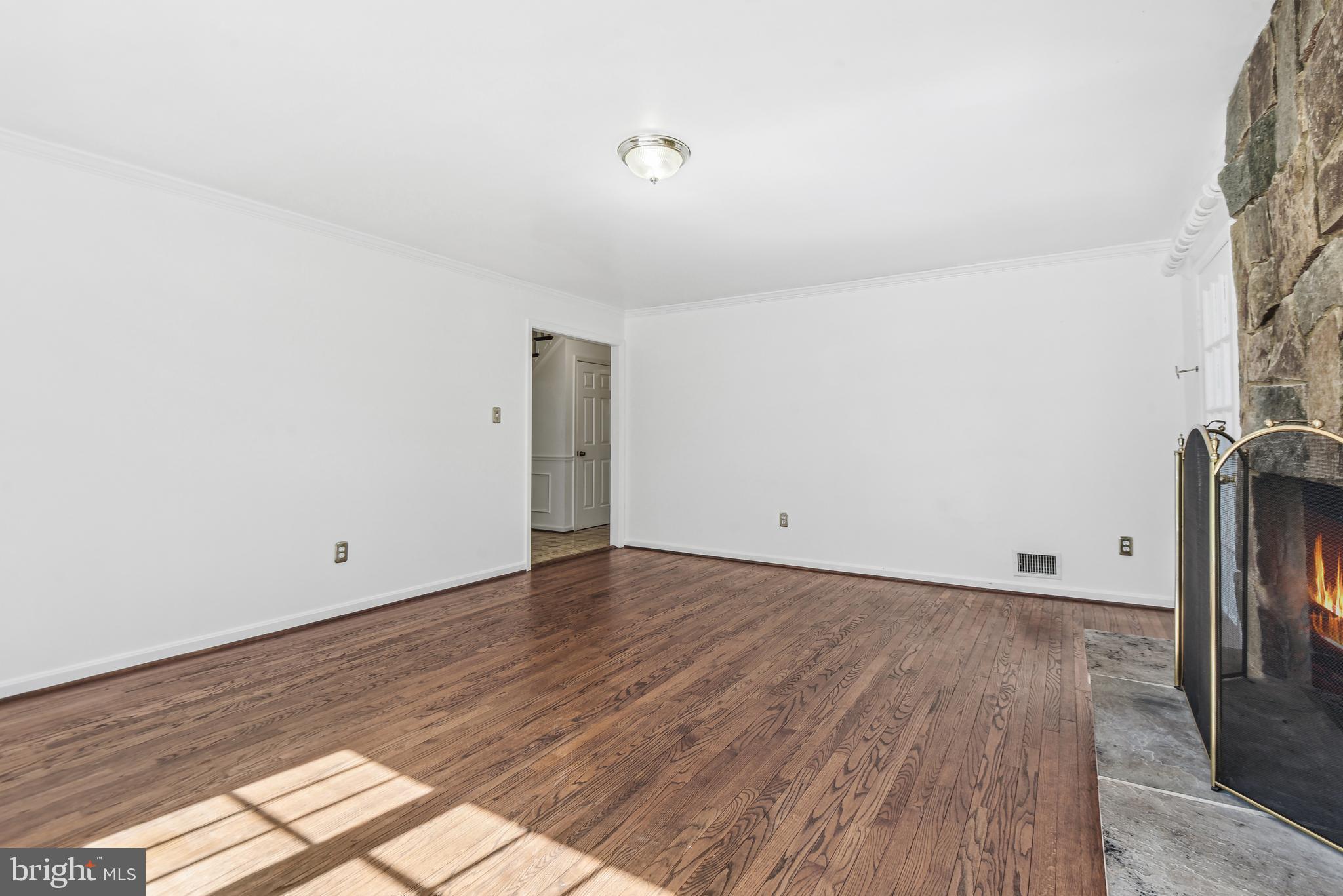 CEDARS OF MC LEAN - Residential