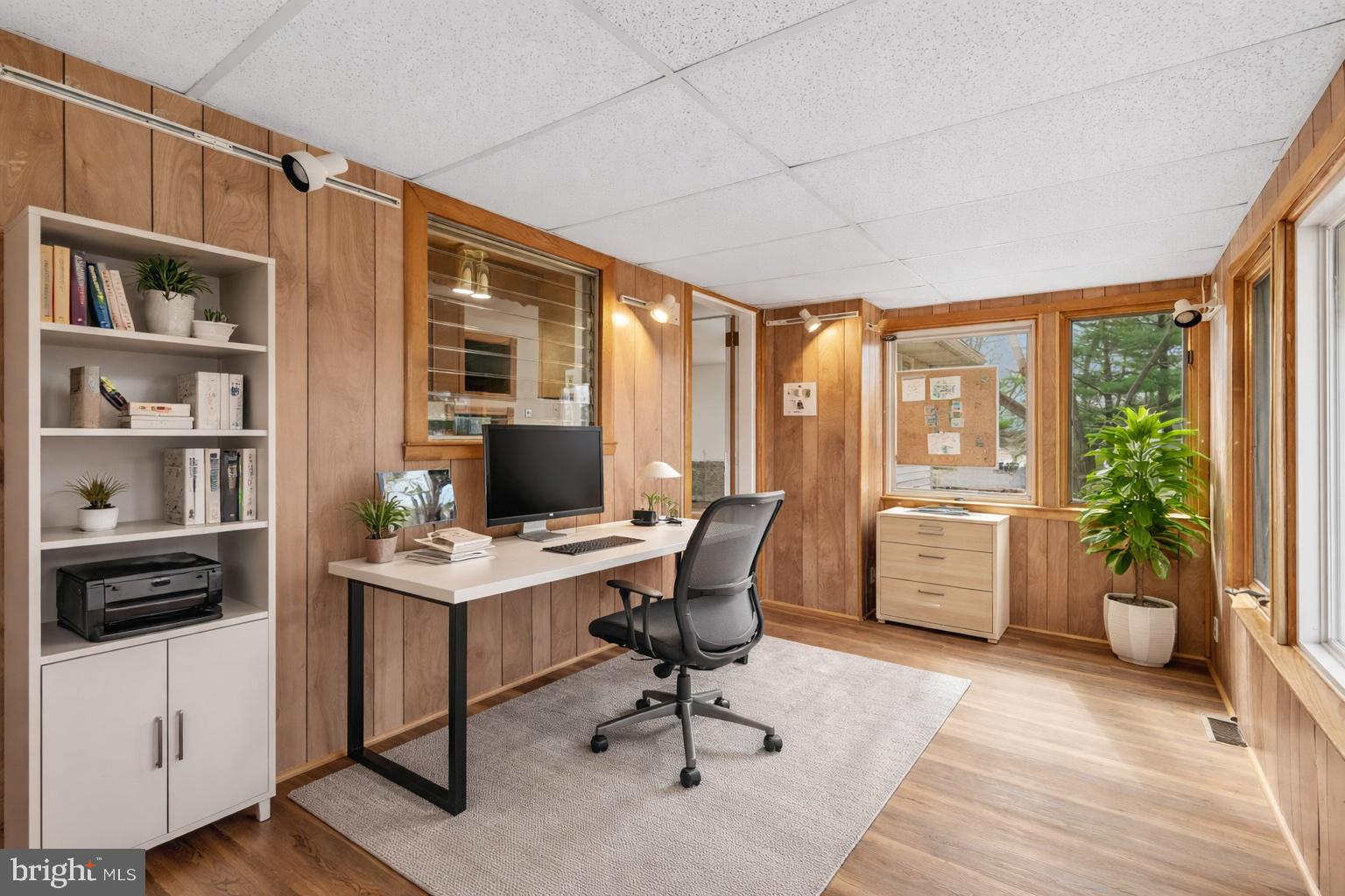 VALLEY VIEW - Residential