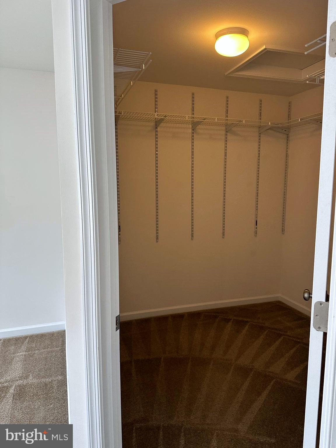 GLASCOCK FIELD AT STONE RIDGE - Residential Lease