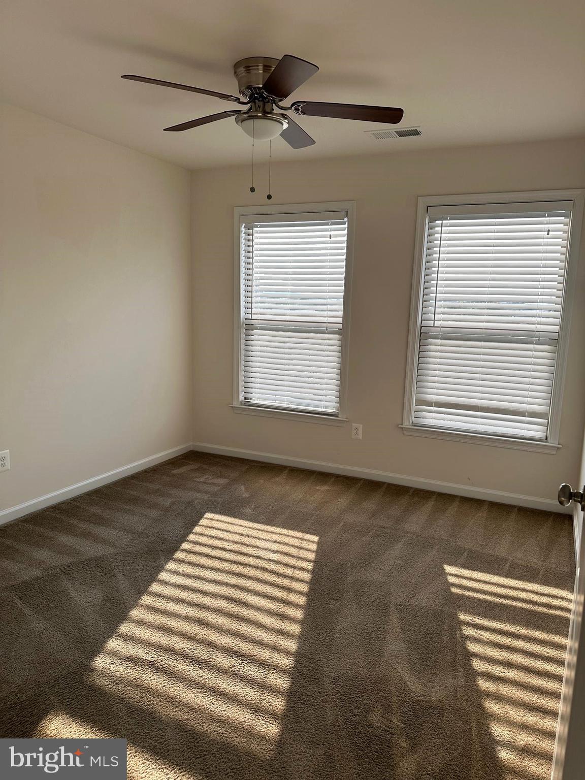 GLASCOCK FIELD AT STONE RIDGE - Residential Lease