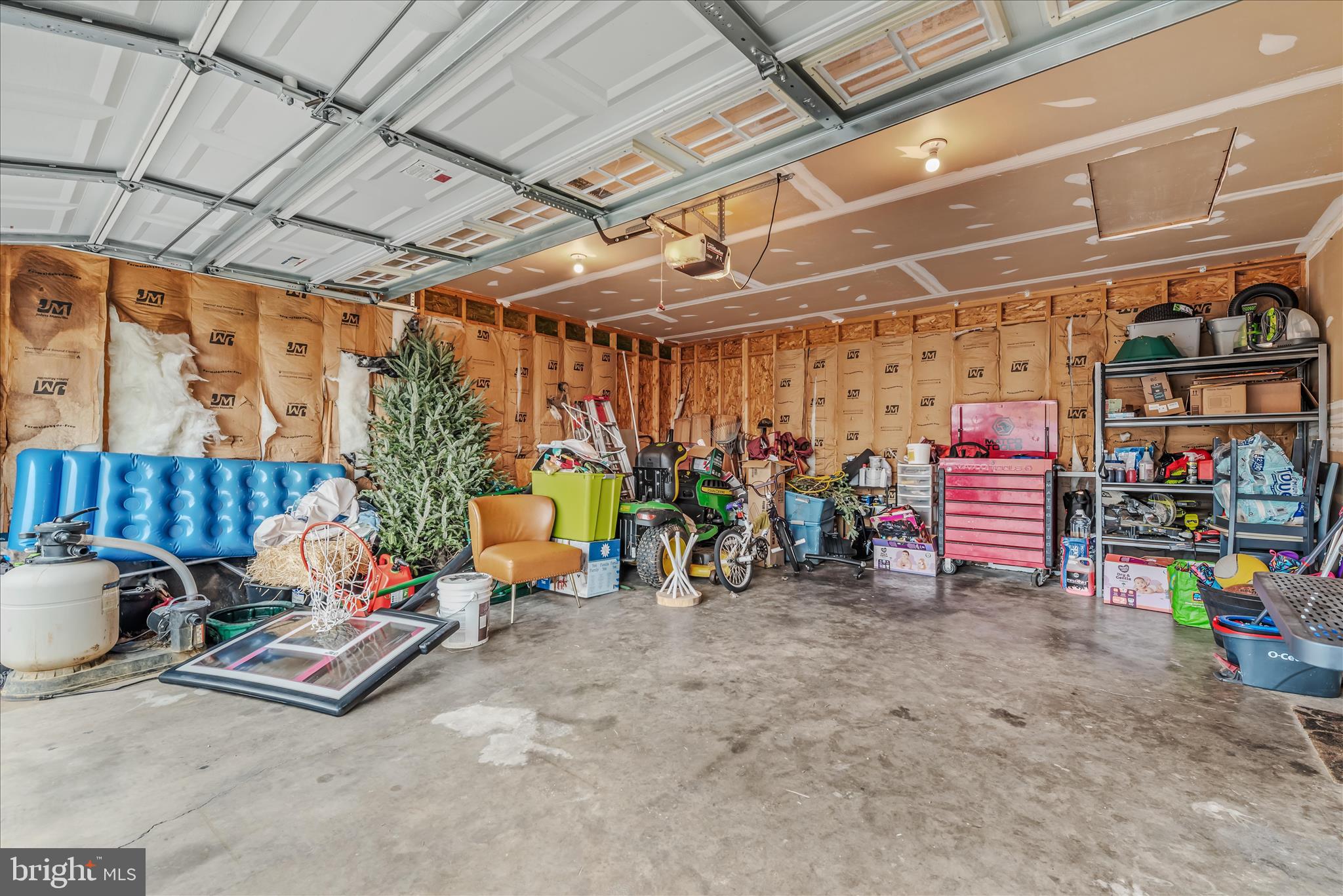 PEBBLE RIDGE - Residential