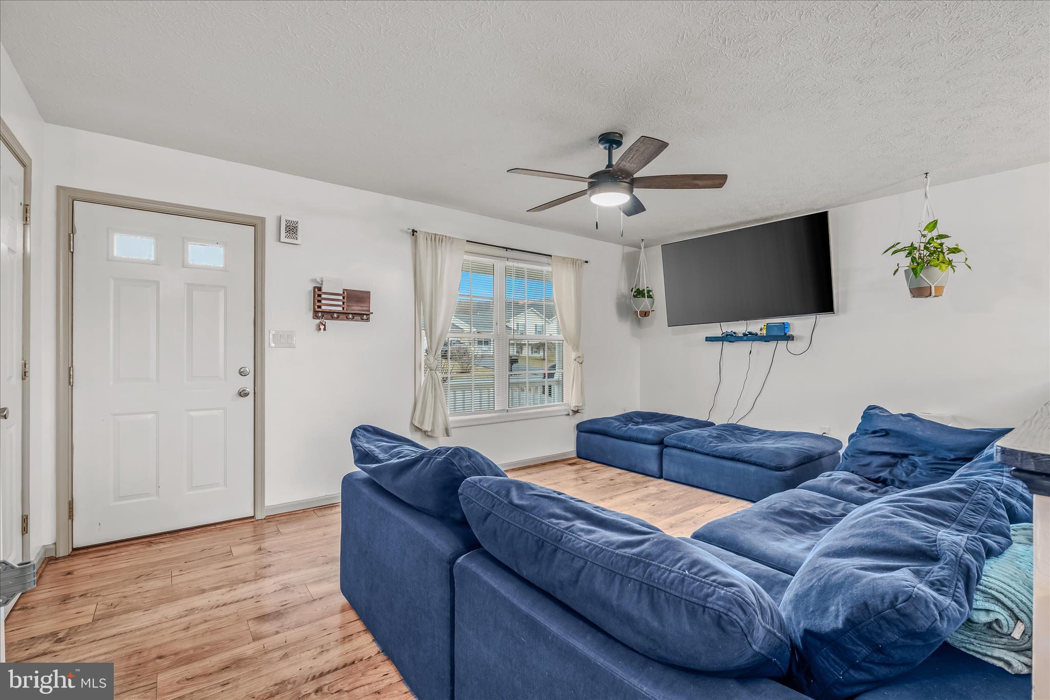 PEBBLE RIDGE - Residential