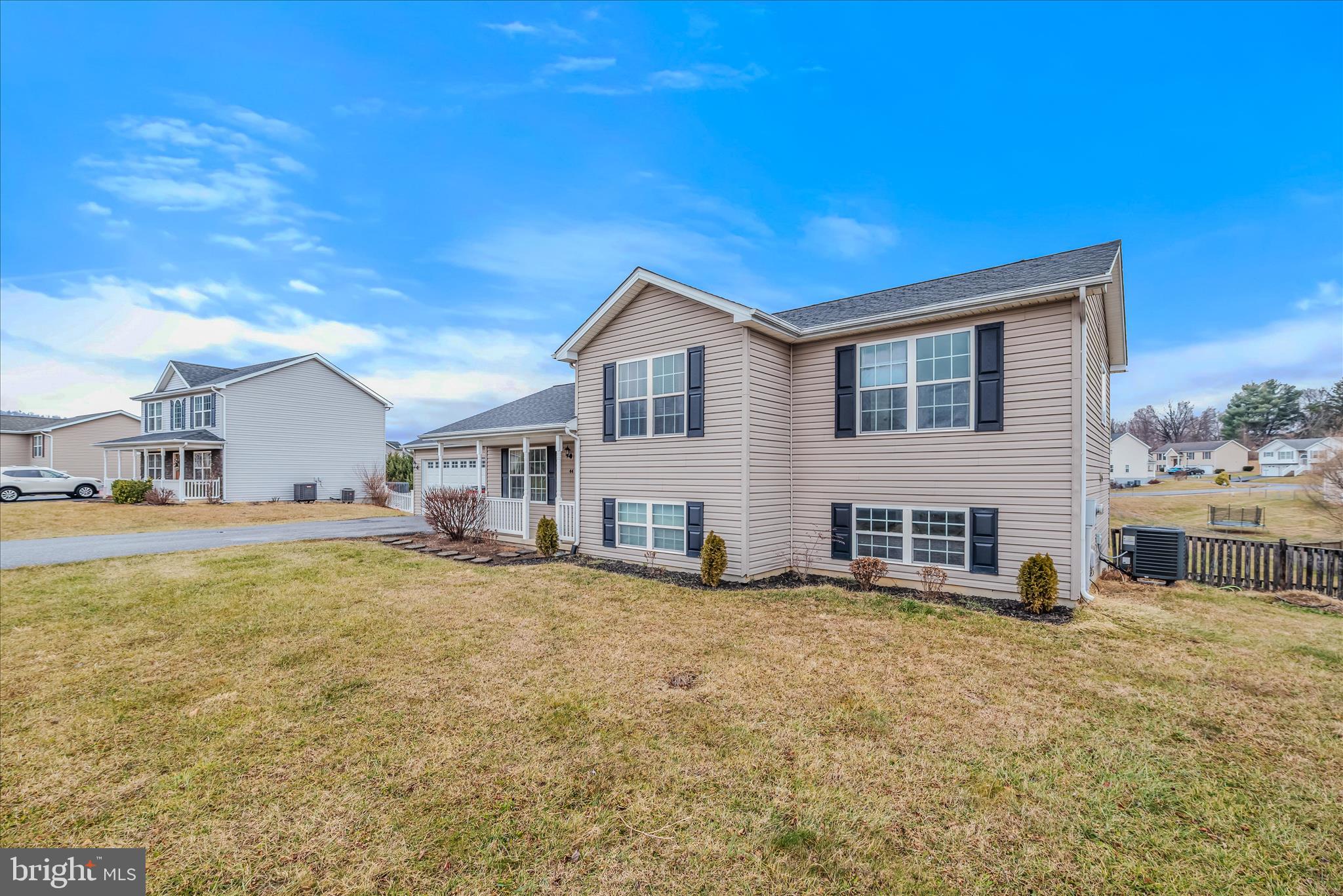 PEBBLE RIDGE - Residential