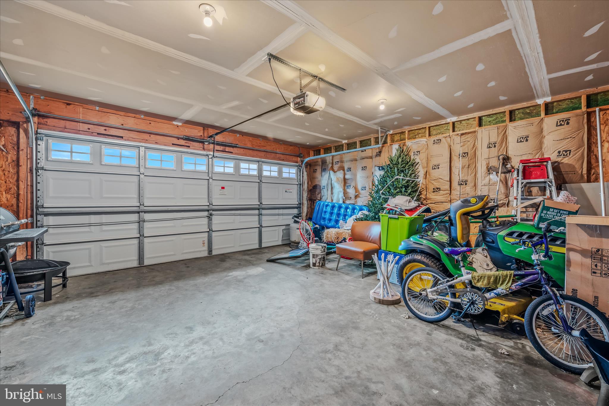 PEBBLE RIDGE - Residential