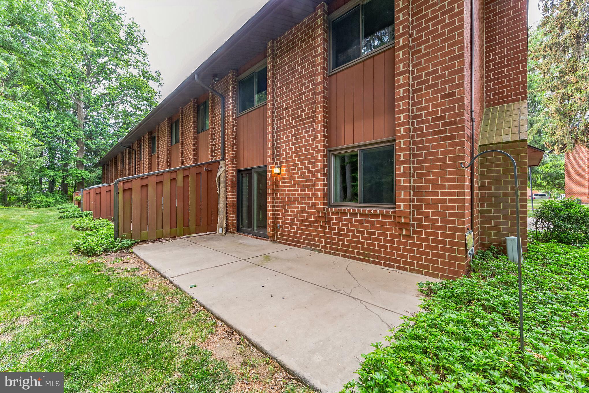 ASPENWOOD - Residential