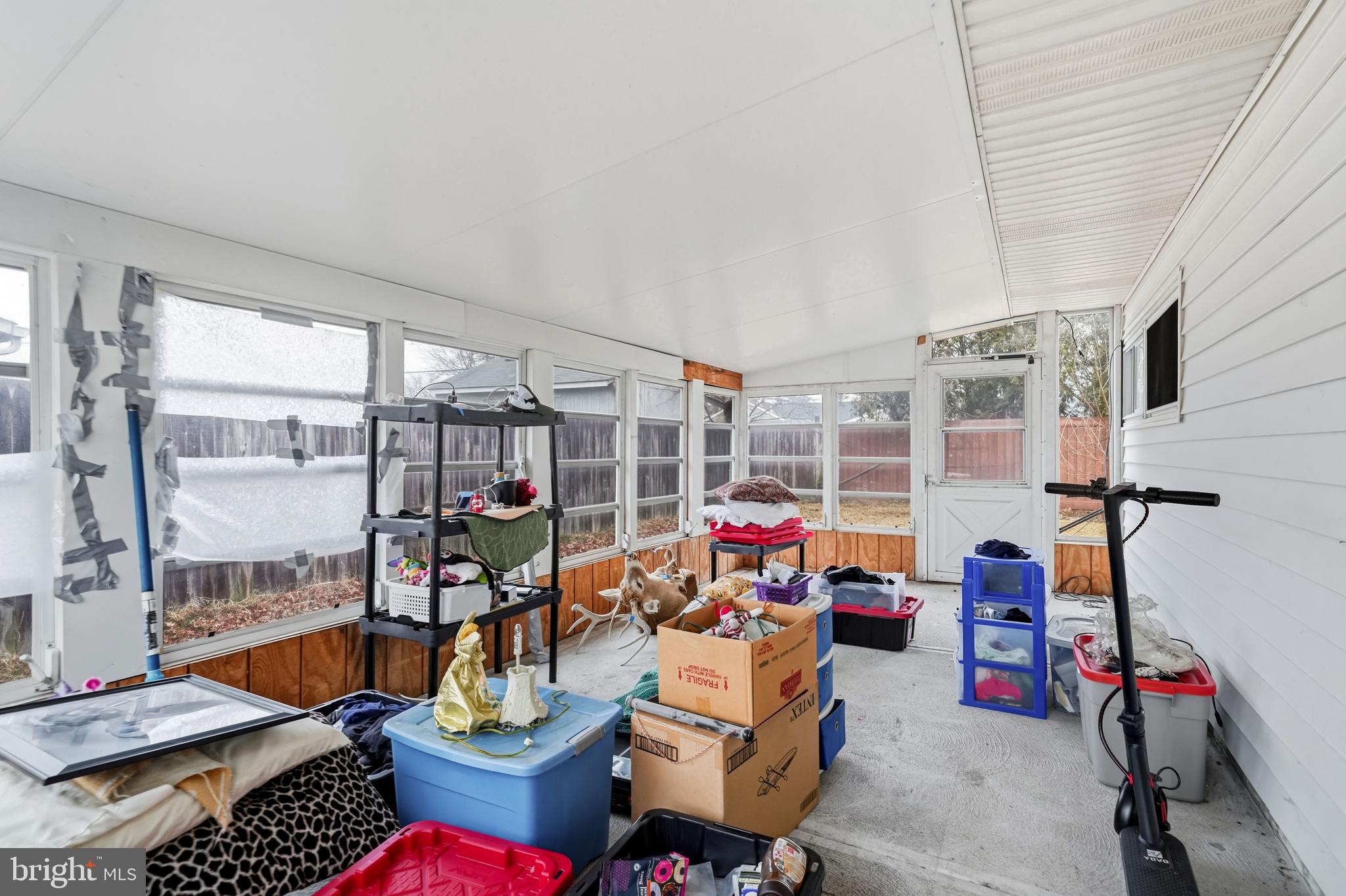 OAKTREE HOLLOW - Residential