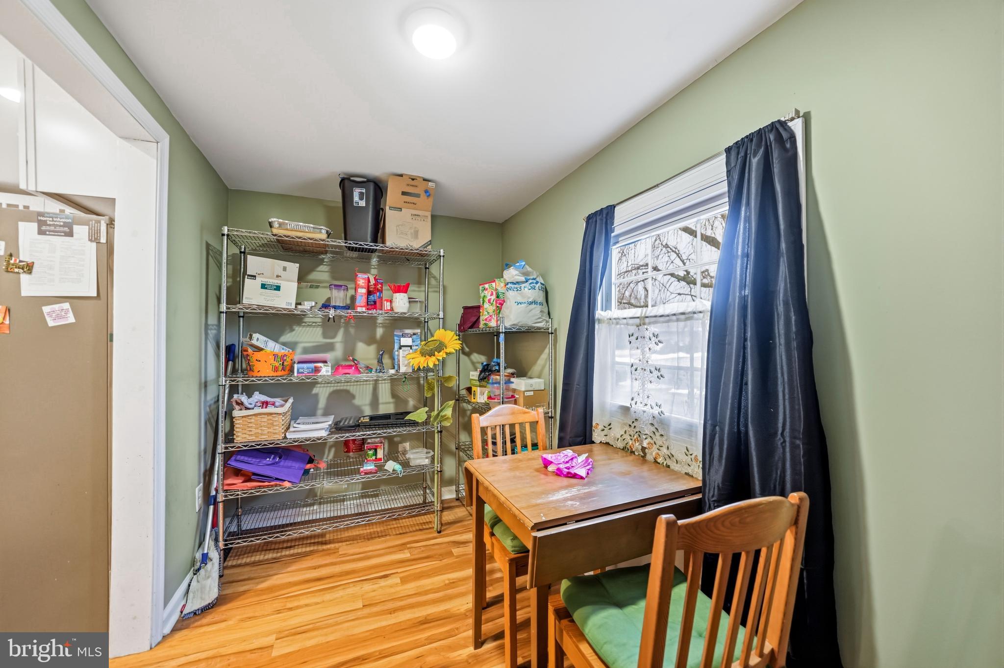 OAKTREE HOLLOW - Residential