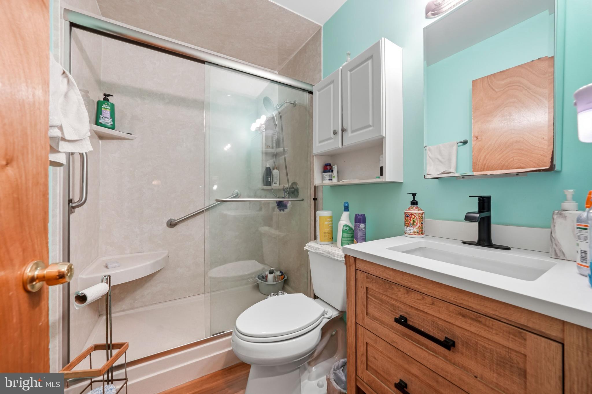 OAKTREE HOLLOW - Residential