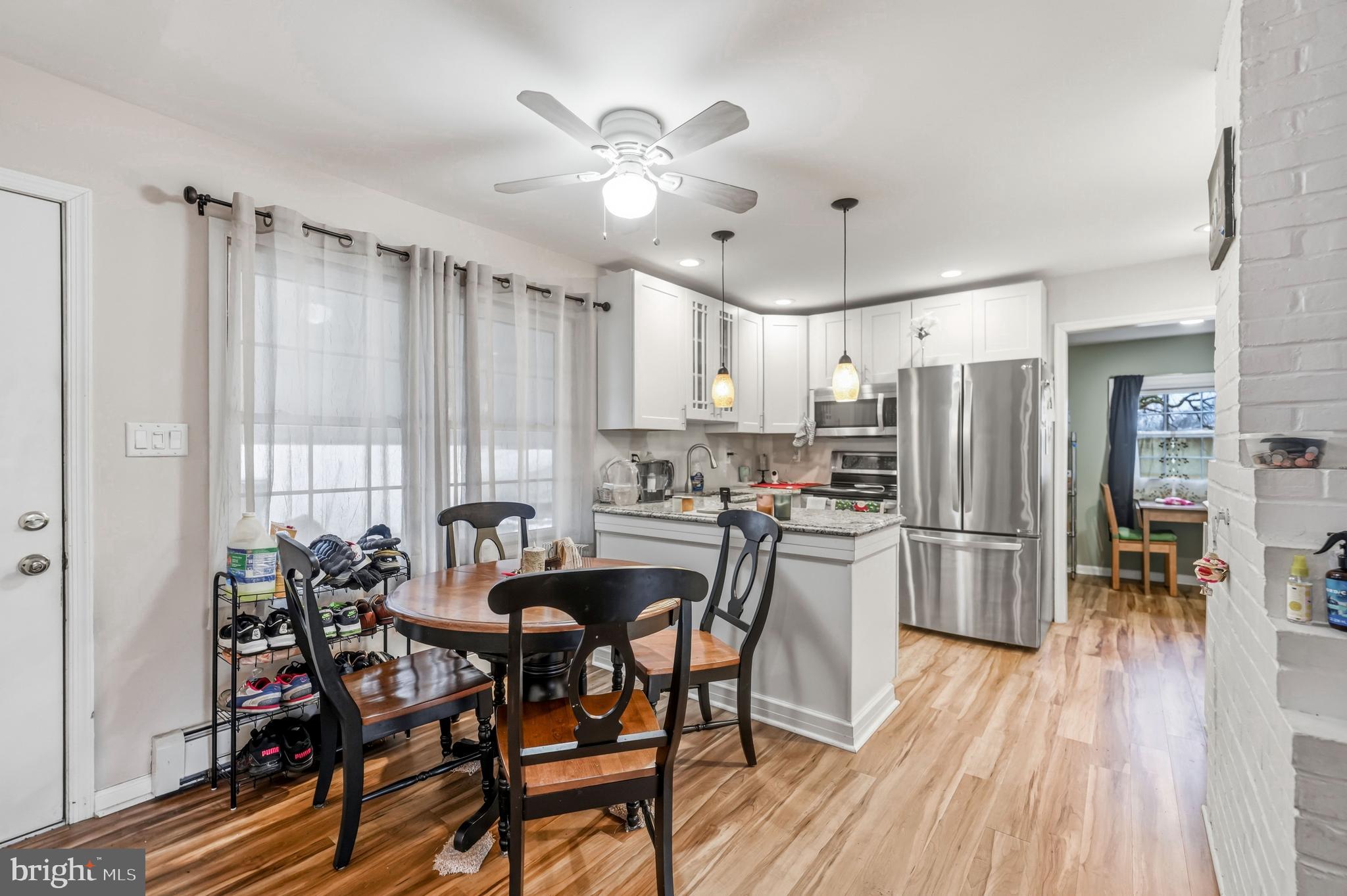 OAKTREE HOLLOW - Residential