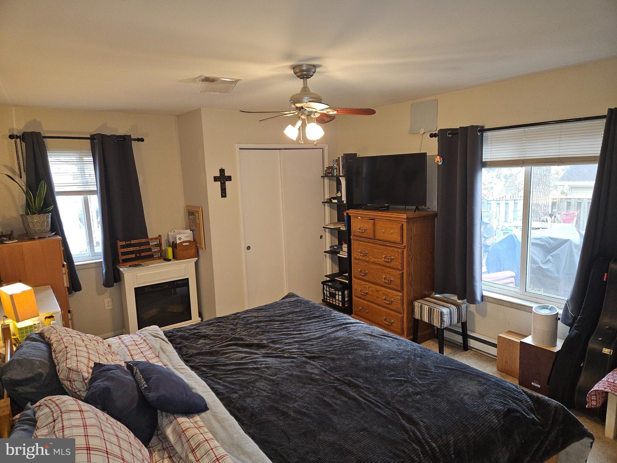 HIDDENBROOK - Residential