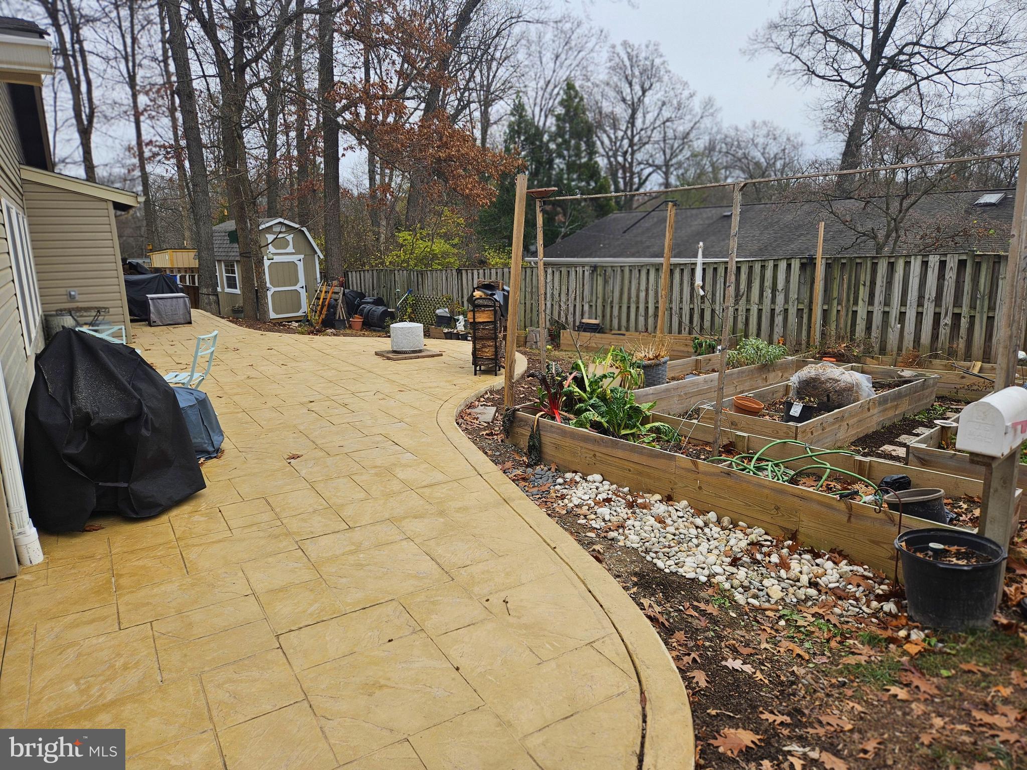 HIDDENBROOK - Residential