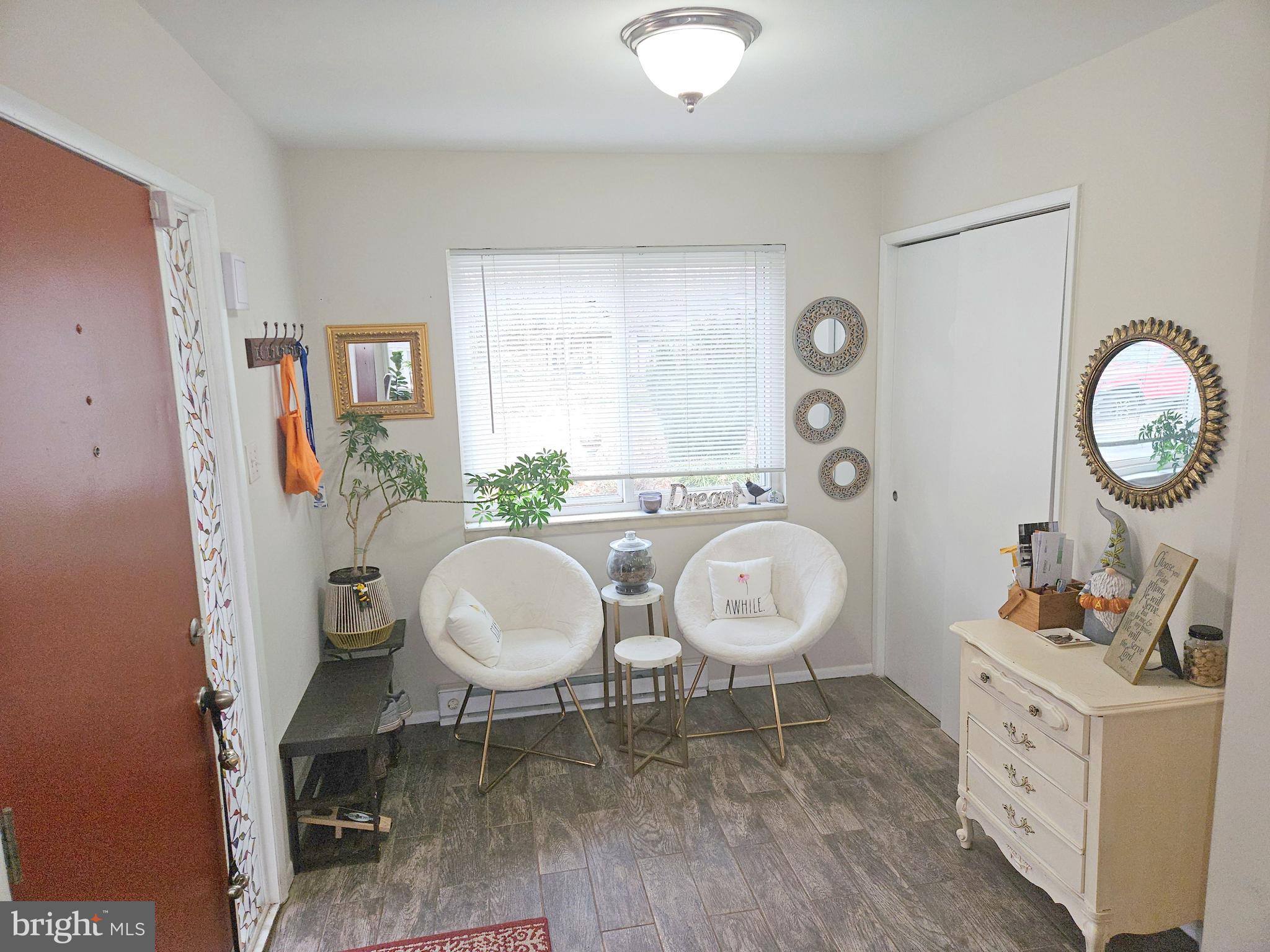 HIDDENBROOK - Residential