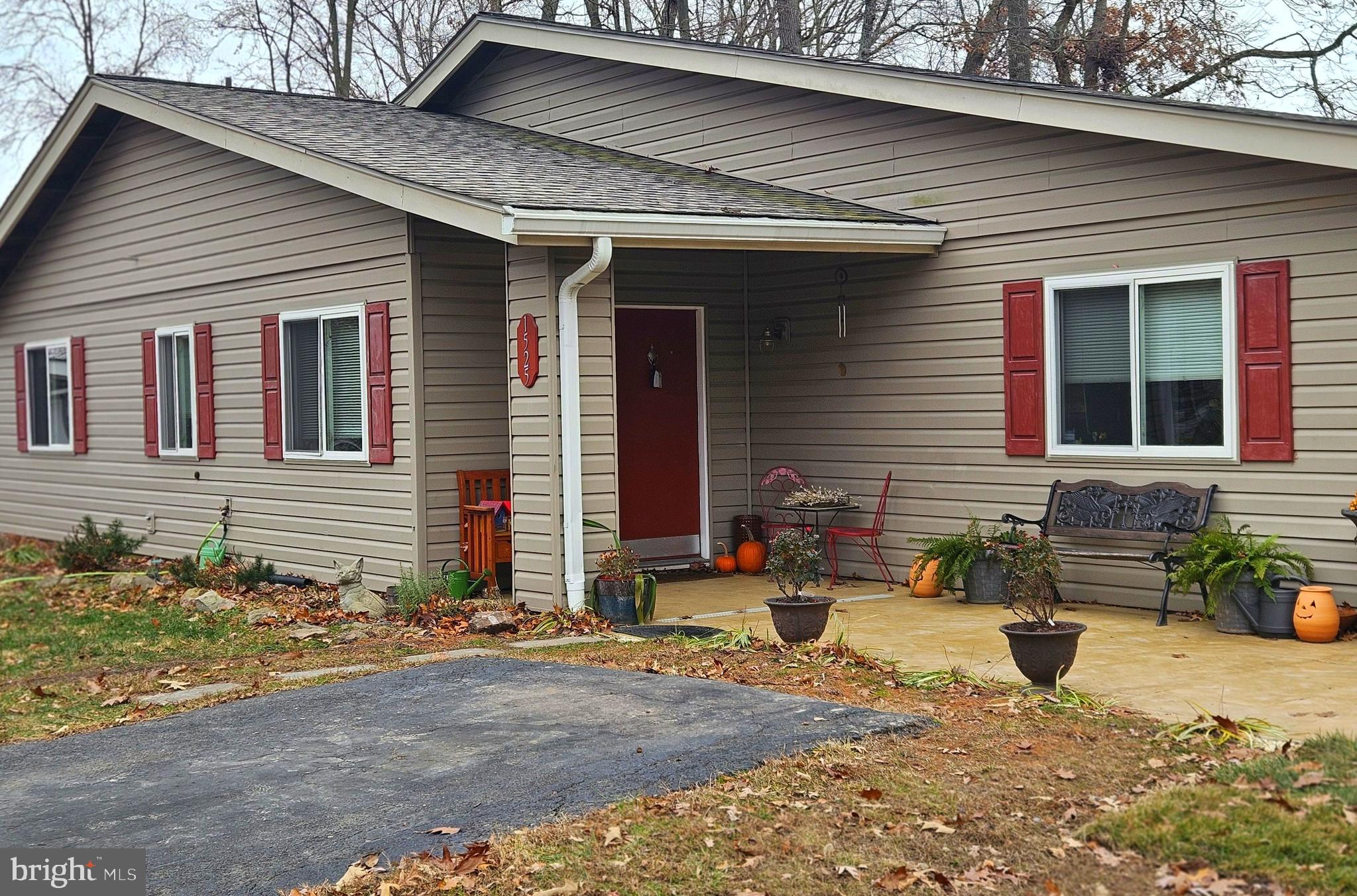 HIDDENBROOK - Residential