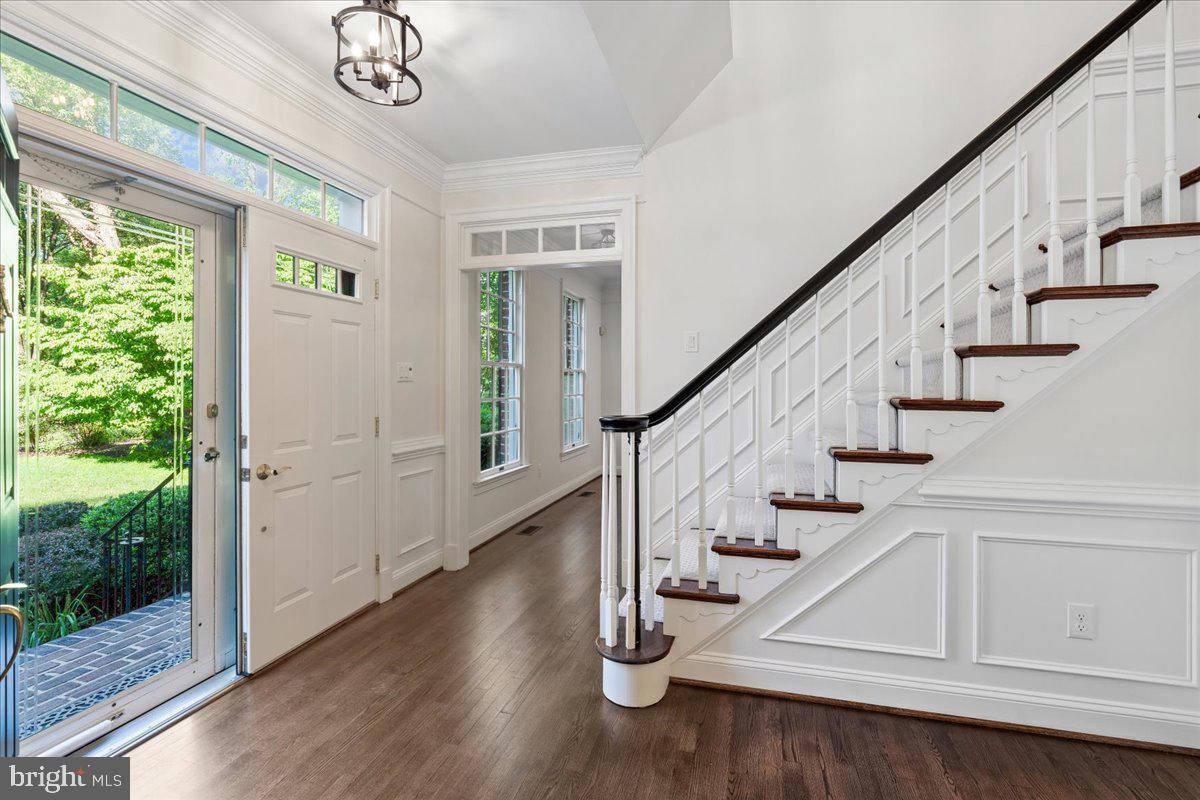 6325 ANGEL ROSE COURT