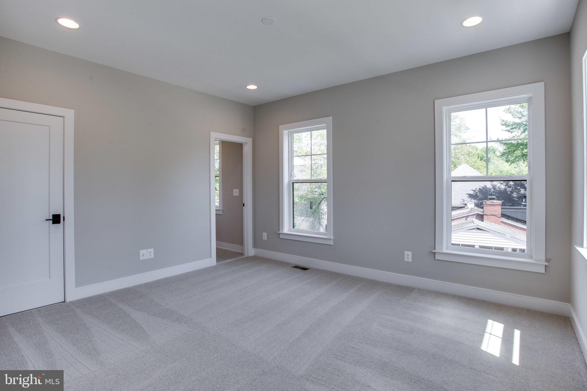 CHESTERBROOK GARDENS - Residential