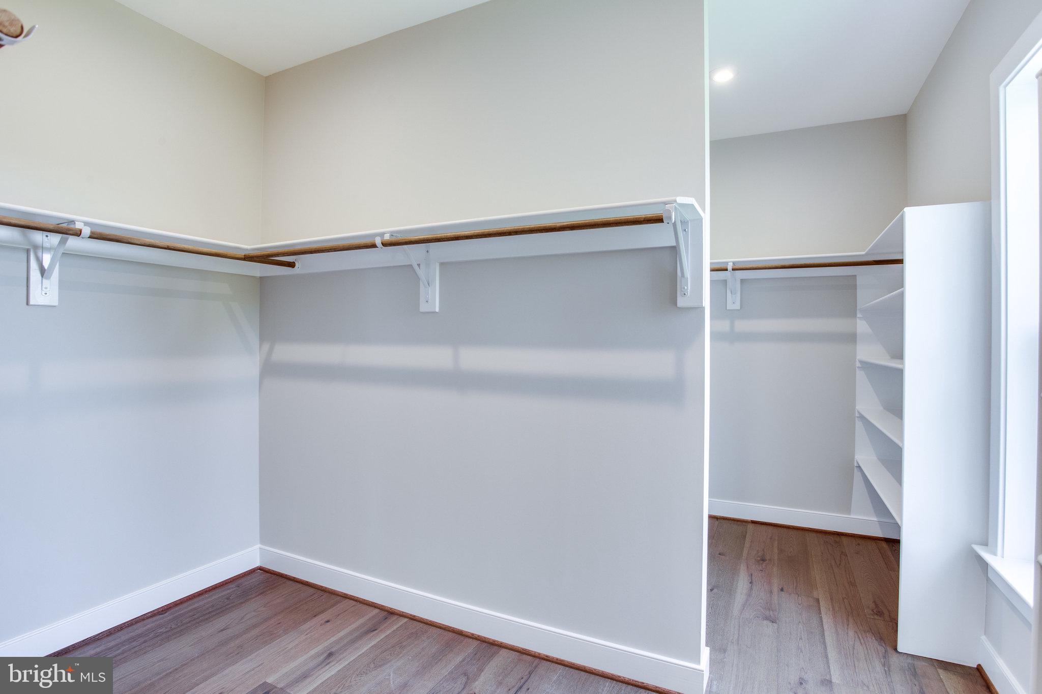 CHESTERBROOK GARDENS - Residential